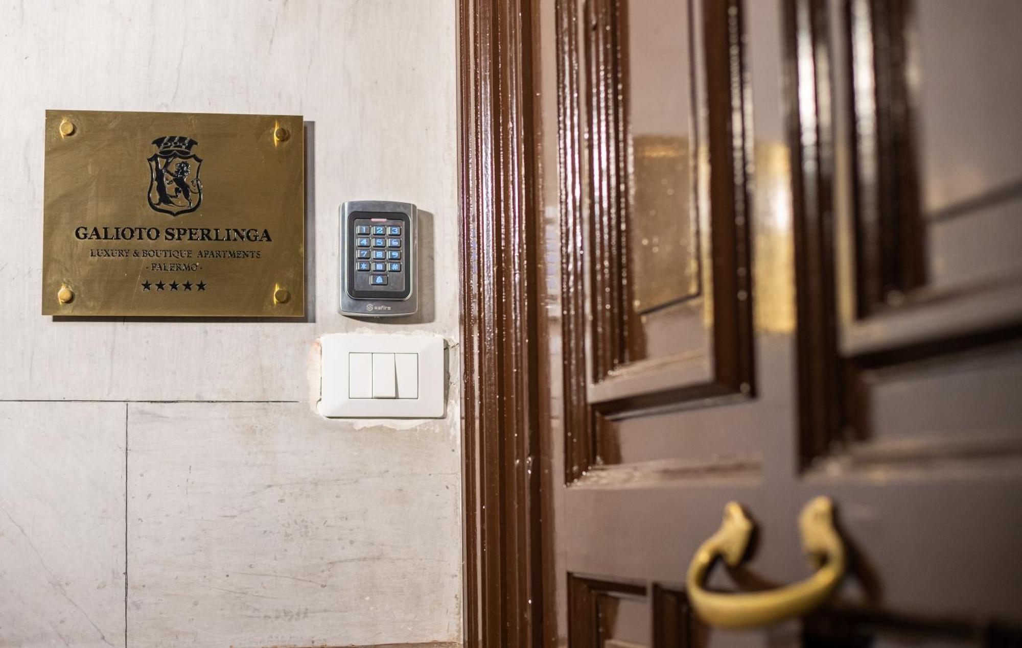 Galioto Sperlinga Luxury Boutique Apartments パレルモ エクステリア 写真